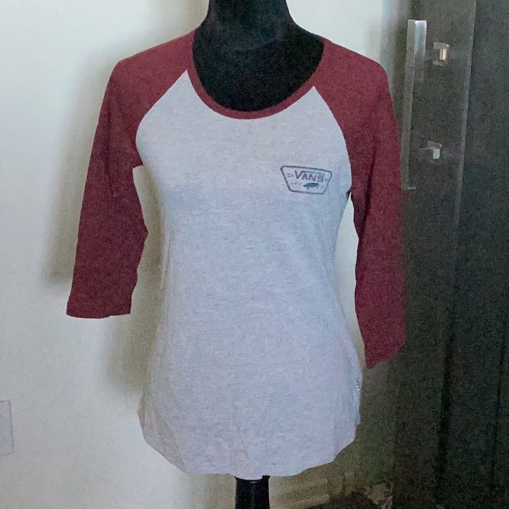 Vans Women's Heather Gray and Burgundy Raglan Tee